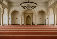 Mengangkat Tangan dalam Shalat