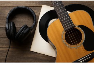 Hukum Mendengarkan dan Memainkan Musik dalam Mazhab Syafi’i